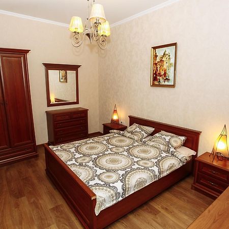 Apartment Near Museum Lviv Eksteriør bilde