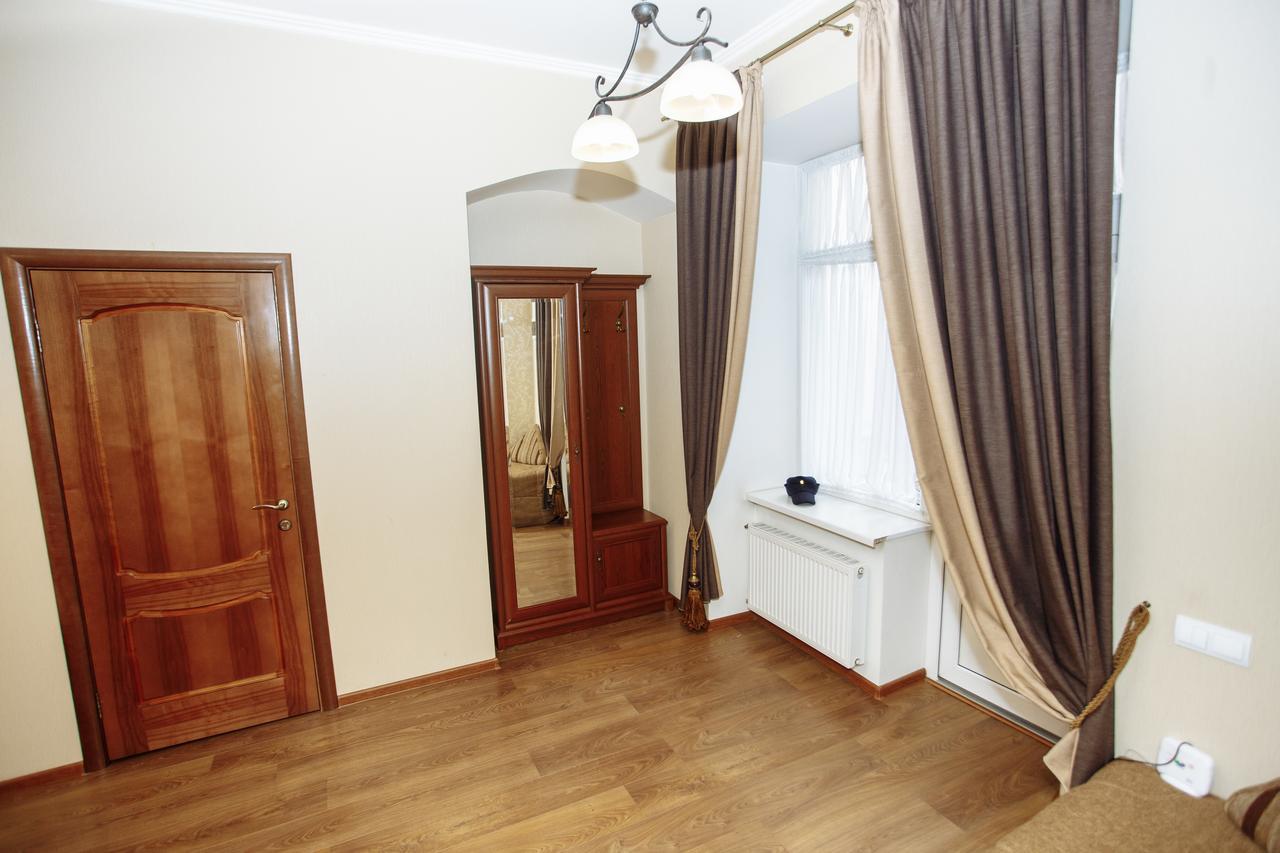 Apartment Near Museum Lviv Eksteriør bilde